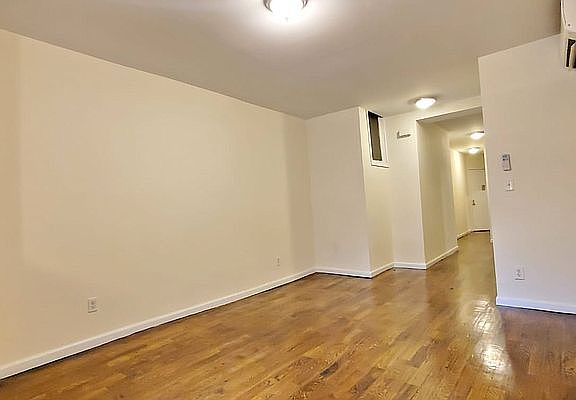 4th image of 1245 College Ave APT 1