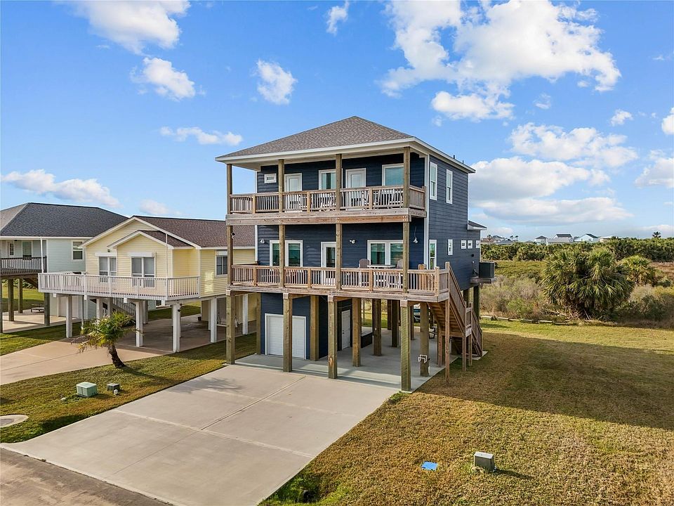 1st image of 22318 Vista Del Mar