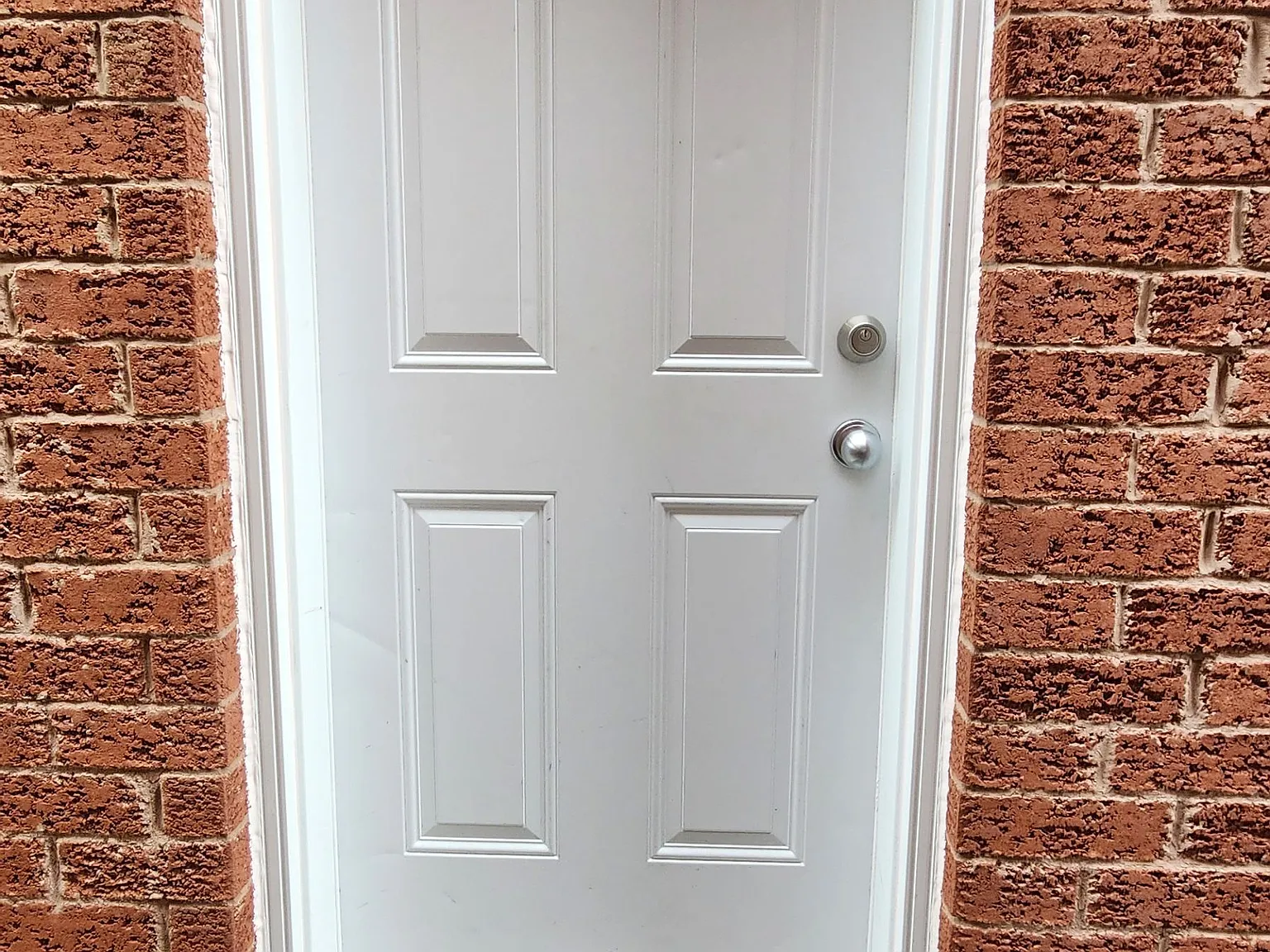 2 bed, $1,800 — Photo 1