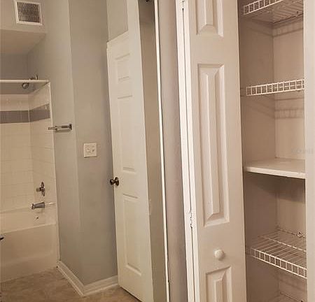 5th image of 5610 Pinnacle Heights Cir APT 105