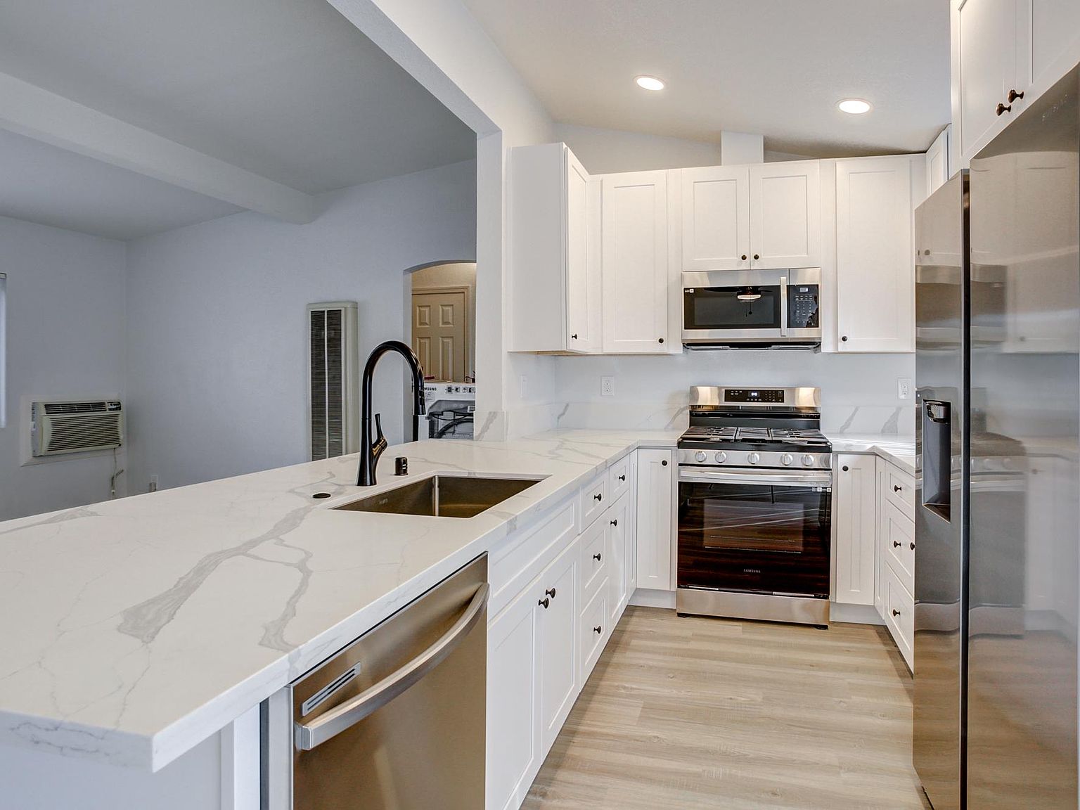 525 w 11th ave escondido ca 92025