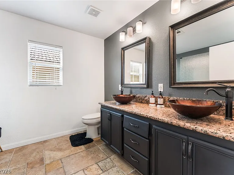 4217 Walnut Glen Dr — Photo 33