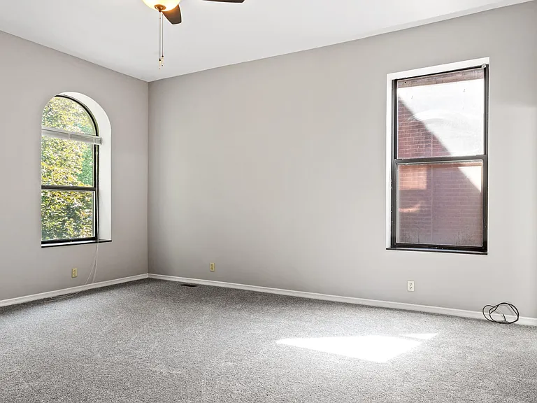 4330 W Pine Blvd — Photo 29