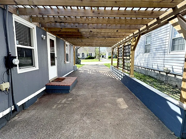 316 Fairview Dr — Photo 20
