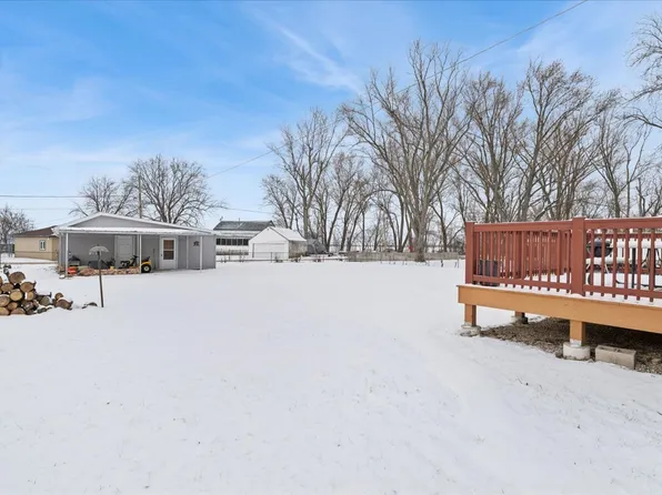 39224 Willow Ave, Antioch, IL 60002