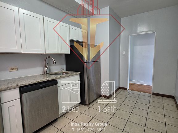 2nd image of 806 Avenue A #10