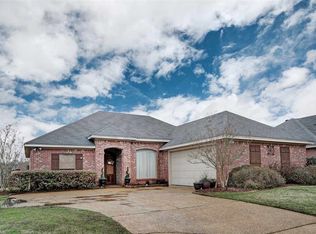 120 Sara Fox Dr, Brandon, MS