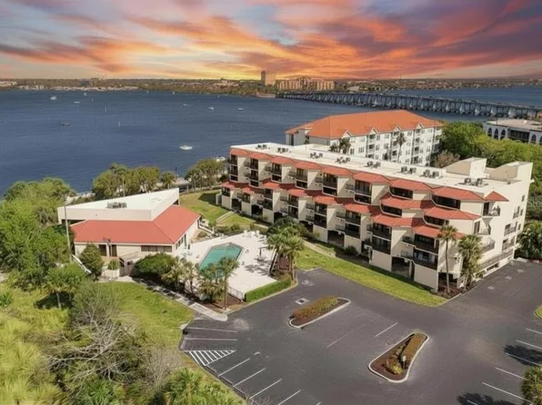 204 3rd St W APT 204, Bradenton, FL 34205