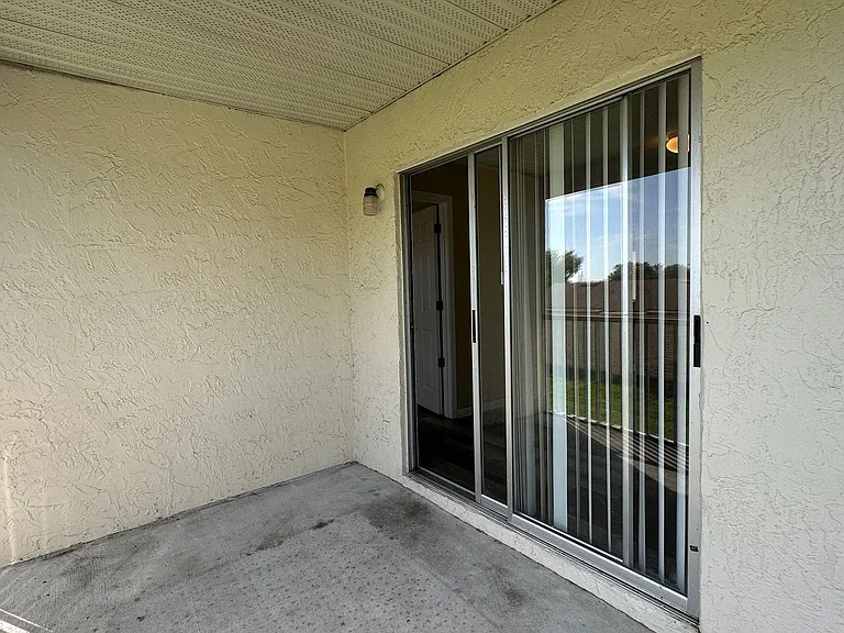112 Cory Ln — Photo 21