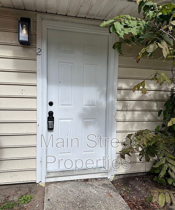 1st image of 7002 Lanier Dr APT 2