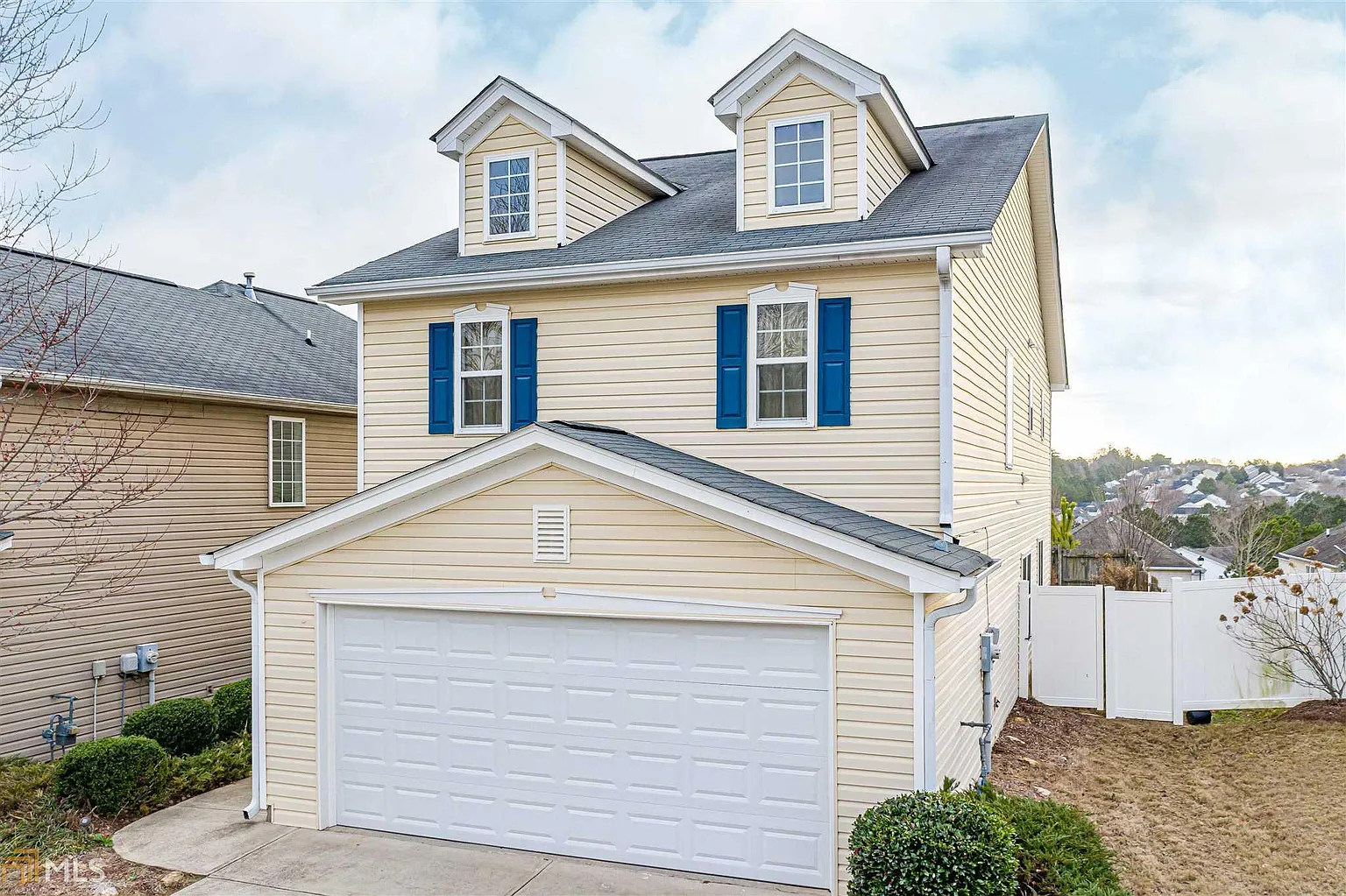 120 Silver Bow Ln photo 1