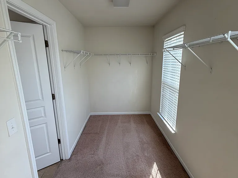 6719 Coral Rose Rd — Photo 24