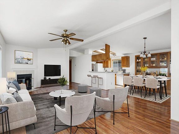 4th image of 1225 Vienna Dr Spc 405