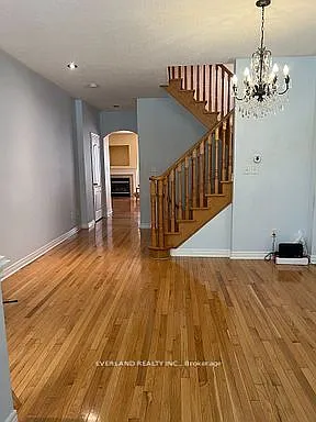 16 Harry Swingler Dr — Photo 4