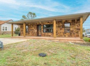 1514 W Watts St, El Reno, OK 73036