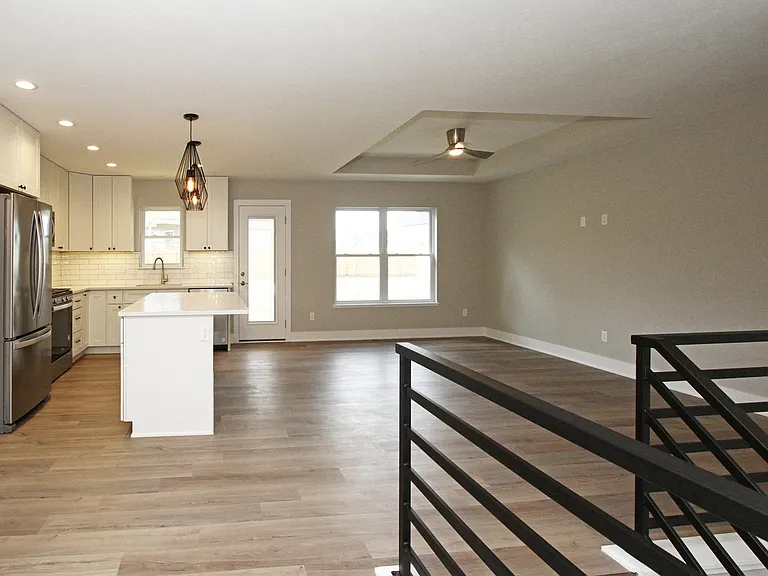 4105 J St — Photo 7