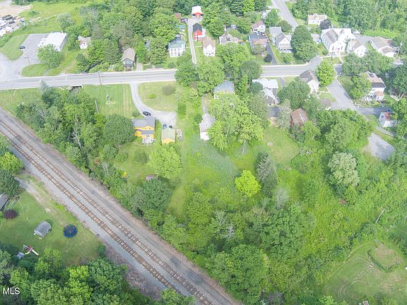 30th image of this home