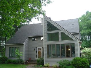 76 Locust St, Salisbury, MA 01952