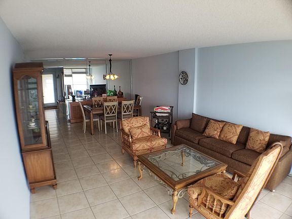 5th image of 1075 NE Miami Gardens Dr #9