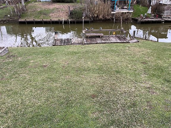 3rd image of 12022 Annette Rd #657