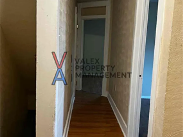 121 Dundaff St — Photo 4