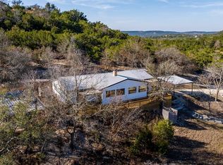 825 Royal Oaks Loop, Fredericksburg, TX 78624
