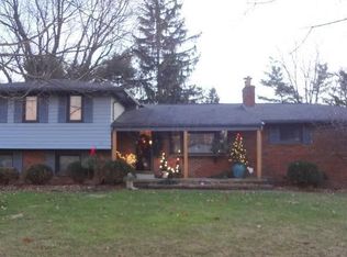 276 Deer Trail Rd, Reynoldsburg, OH 43068
