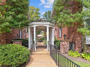 123 E Bodley Ave APT 4C, Saint Louis, MO 63122
