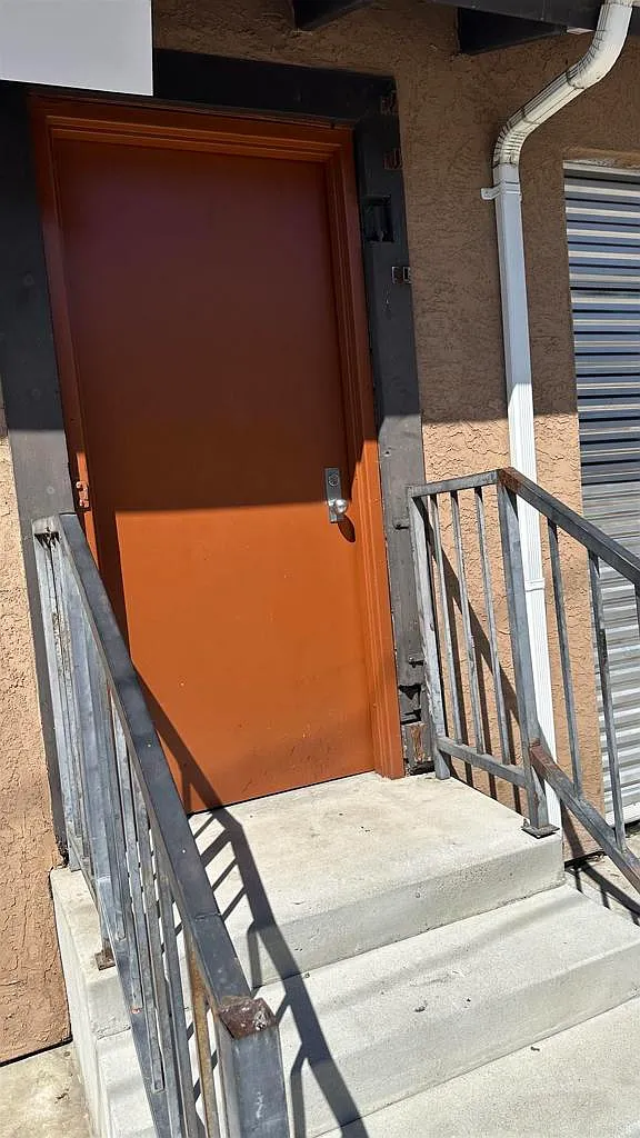 2 bed, 345 sqft, $1,500 — Photo 2