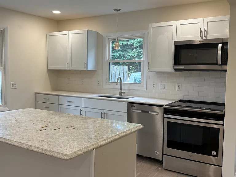 1111 Riverton Dr — Photo 9