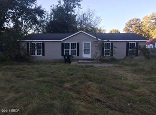 16931 Morgan St, Logan, IL 62856