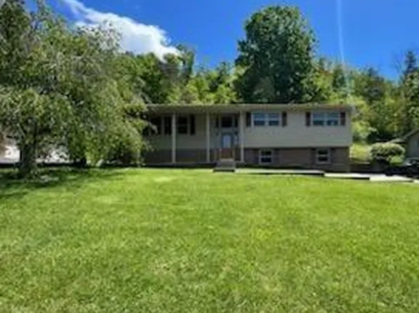 23322 Larwood Ln, Bristol, VA 24202