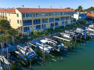 1067 Pinellas Bayway S, Tierra Verde, FL 33715