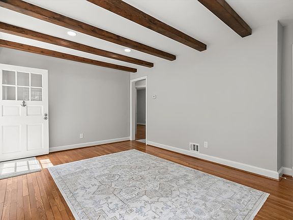 5th image of 2805 Ivydale St
