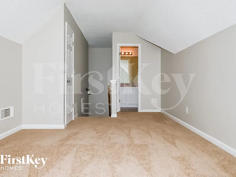 165 Cinnamon Oak Cir — Photo 7