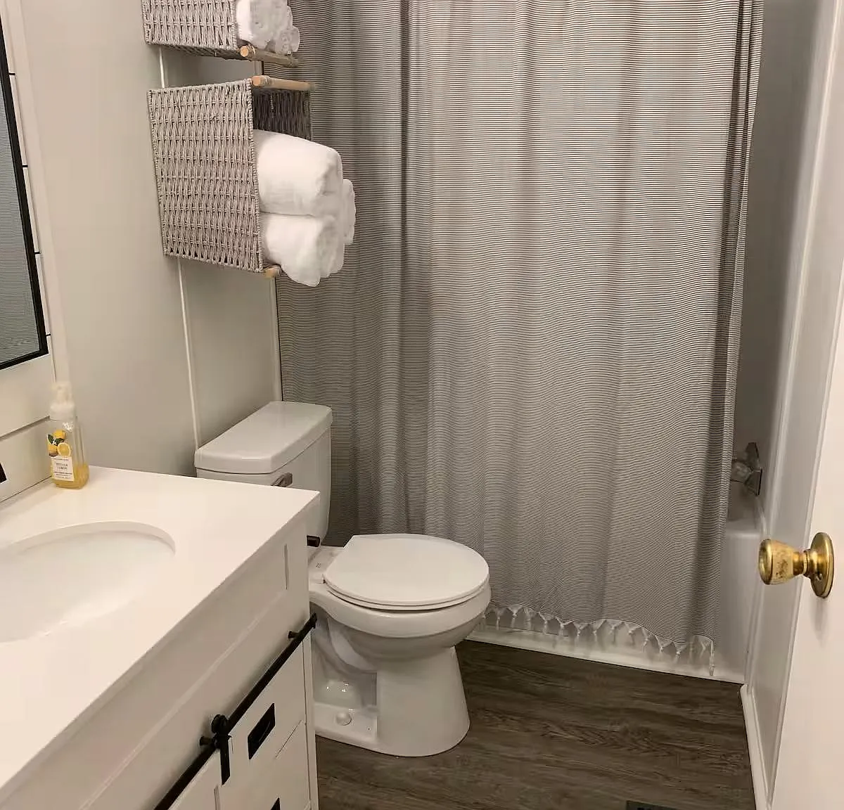 3 bed, 1064 sqft, $1,650 — Photo 4
