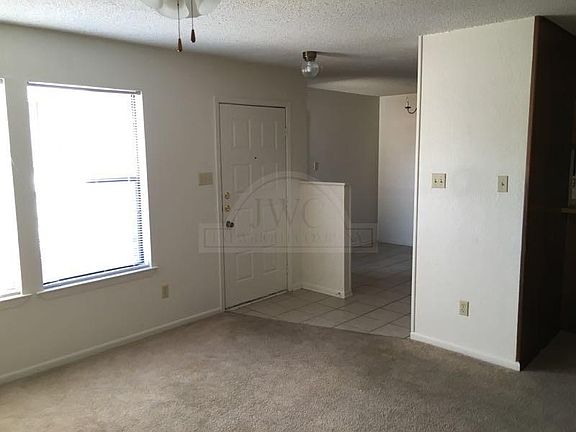 5th image of 2703 Bermuda Dr Unit B