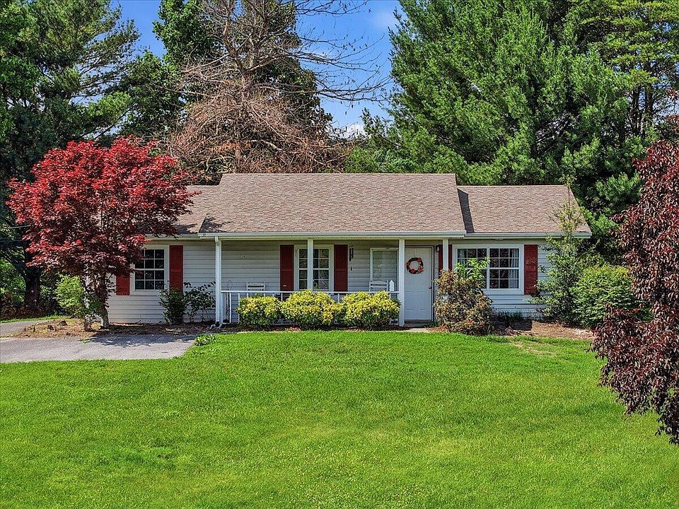 1st image of 2929 Midridge Dr