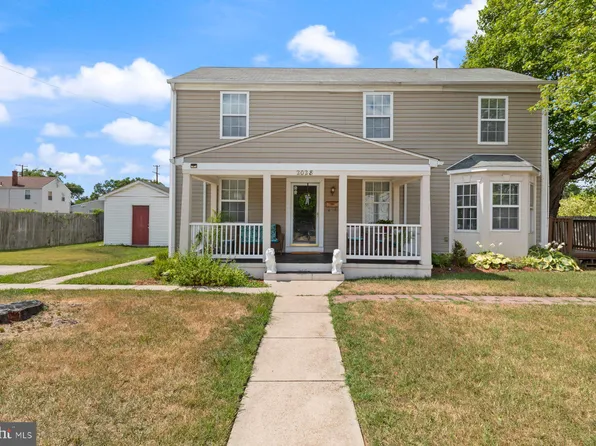 2028 Roanoke St, Hyattsville, MD 20782