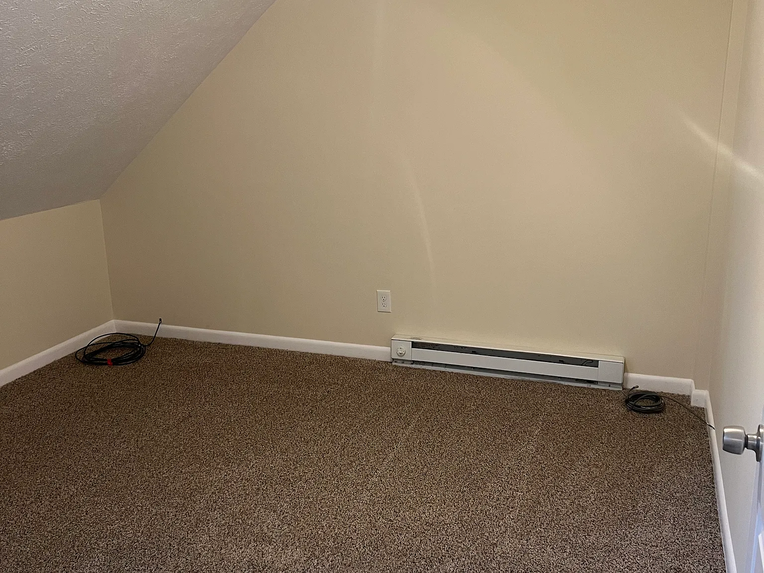 3 bed, 1100 sqft, $1,625 — Photo 4