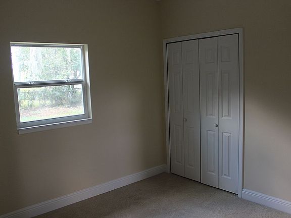 5th image of 608 Baywood Dr