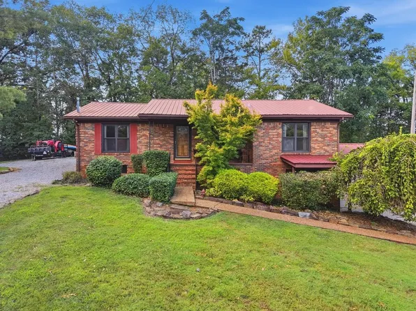 215 Cherokee Cir, Sparta, TN 38583