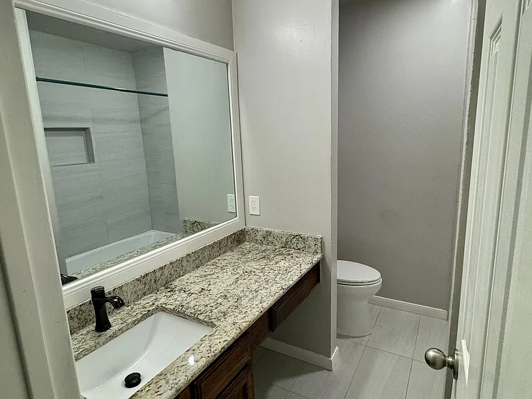 1321 Homestead St — Photo 14