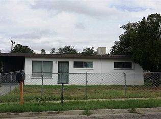 1615 Martha Dr, Las Cruces, NM 88001