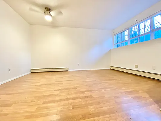 Rented by Keller Williams NYC | media 15