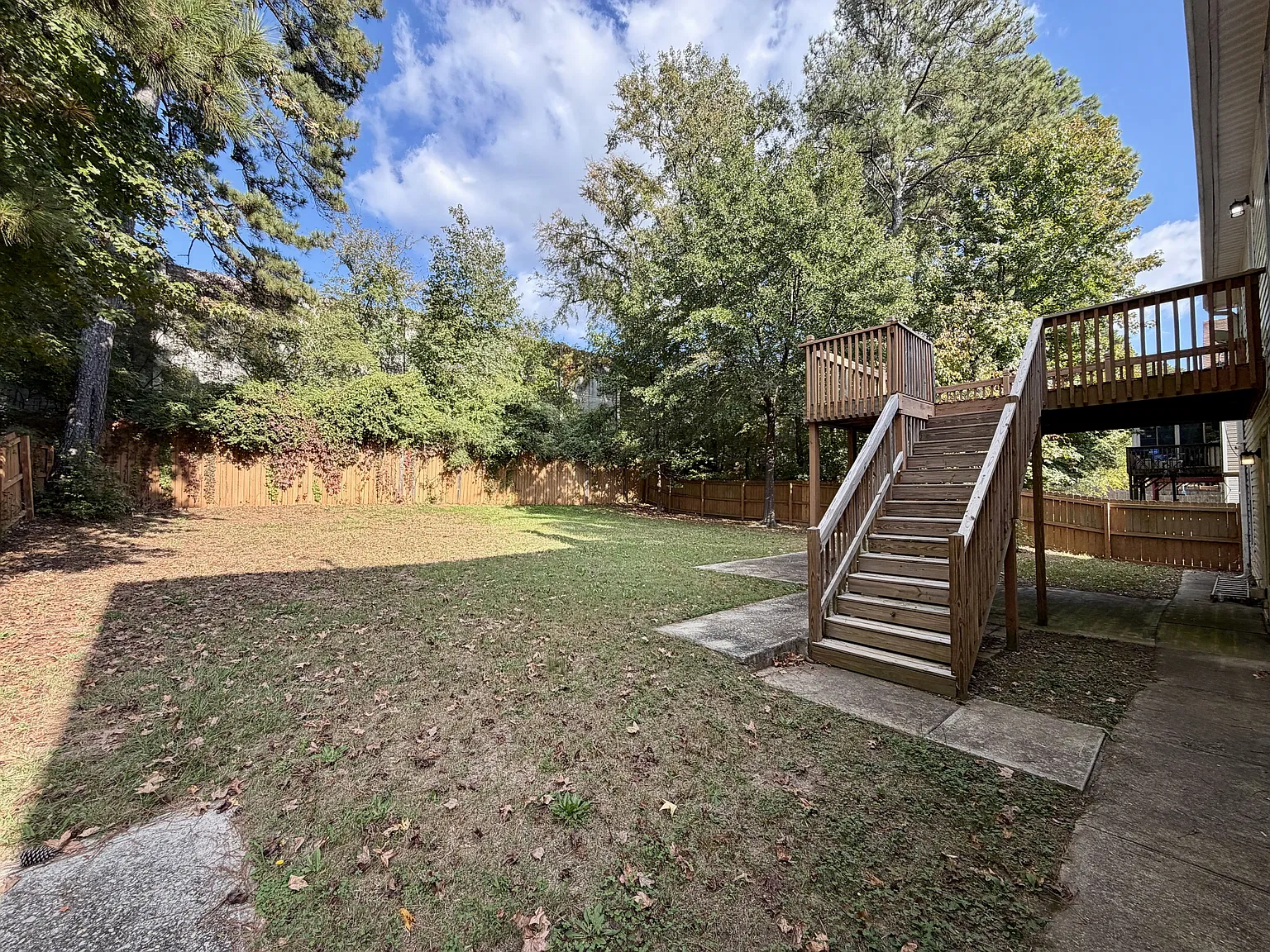 1512 Buckingham Place - 1 — Photo 4