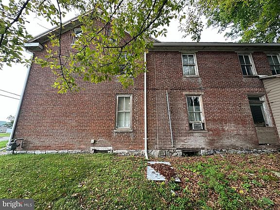 4th image of 408 N Allison St