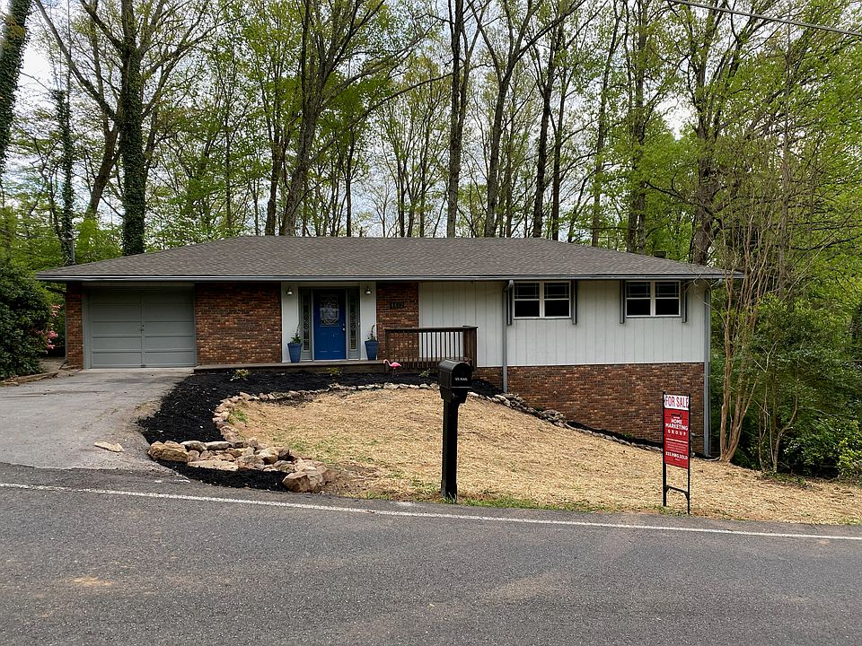 1st image of 4412 Mockingbird Ln