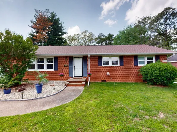411 N 18th St, Murray, KY 42071