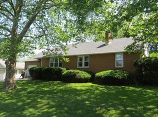 807 Hickory Ln, Easton, PA 18045